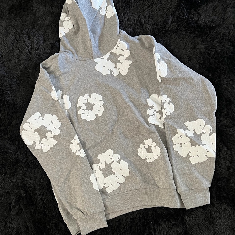 Floral Pattern Gray Hoodie Sweater